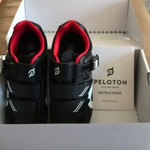 Peloton woman’s size 38(7-7.5) Brand new!!